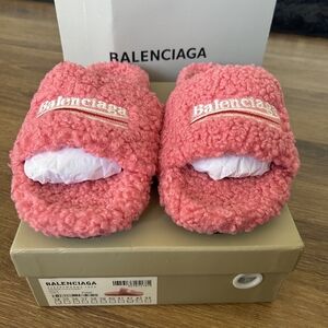 Balenciaga Slides